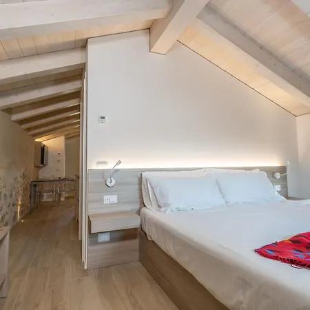 Apart Otel Casa Massaro Todeschini