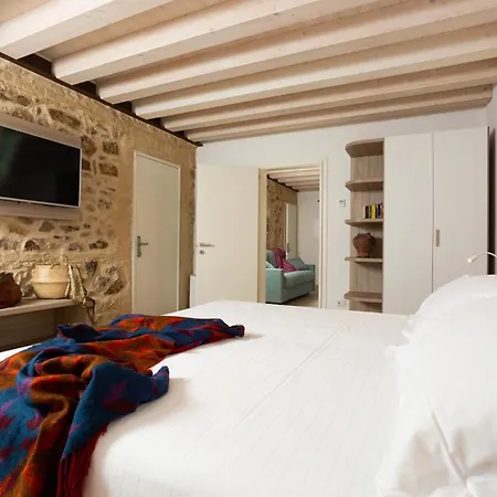 Casa Massaro Todeschini アパートホテル 4*