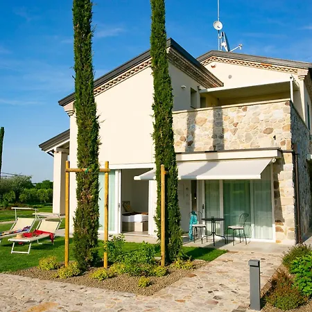 Casa Massaro Todeschini アパートホテル 4*