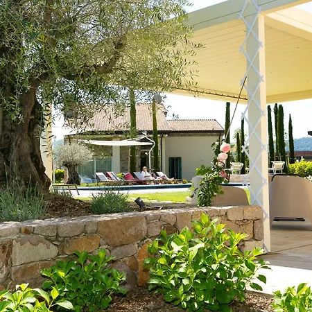 Aparthotel Casa Massaro Todeschini *